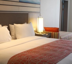 Люкс Family с 2 комнатами в Holiday Inn Resort Phuket by IHG
