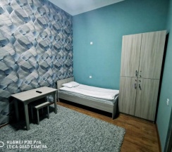 Кровать в общем номере (женский номер) в Station Hostel