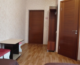 Трехместный номер с балконом в Гермес