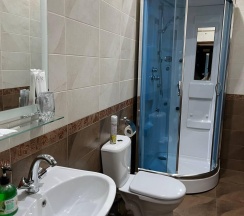 Номер улучшенный с 1 двуспальной кроватью в Русь