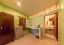 Номер Superior в Enrico Hostel Patong