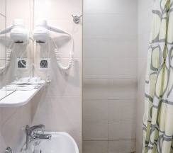 Первая категория-стандарт двухместный с двумя раздельными кроватями в Олимпия