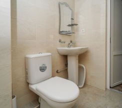 Четырёхместная комната с раздельными кроватями в Чайка