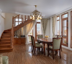 Royal Suite в Garuda Boutique Hotel