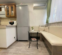 2-комнатные апартаменты улучшенные Островского 35/11 в Sun City Apartment (Сан Сити Апартмент) на улице Островского