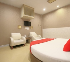 Двухместный номер Superior двуспальная кровать в OYO 1002 Pinklao Resort