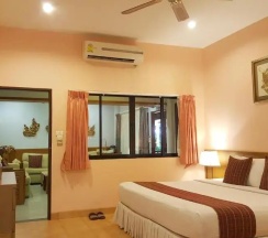 Люкс семейный Big Bee в Birds and Bees Resort