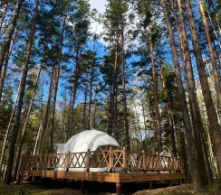 Дом-Сфера Белая в Хвоя