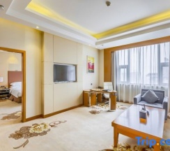 Люкс Deluxe в Zhenhua Xinyue International Hotel