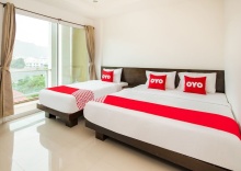 Трёхместный номер Deluxe в OYO 250 July Hotel Patong