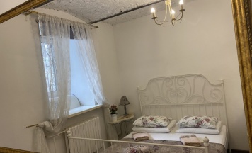 Двухместный номер с 1 кроватью и общей ванной комнатой в Gorod Patriarshie