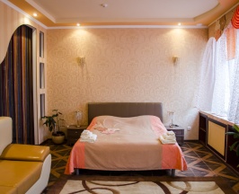 Полулюкс Семейный №17 (1 Bedroom Family Suite) в Виктория