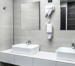 Восьмиместный номере «Эконом» (санузел/ душевая на этаже) в Колос