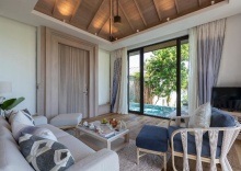 Вилла с красивым видом из окна в Cape Fahn Hotel Samui