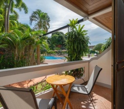 Двухместный номер Superior двуспальная кровать в Memory Karon Resort