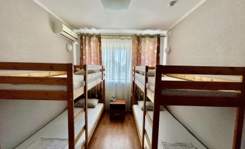 Номер стандарт 4-местный в Pit-stop