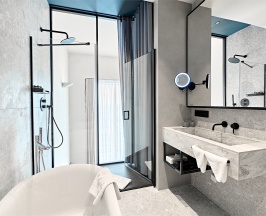 Бизнес Люкс в 50 | 60 Hotel