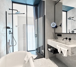 Бизнес Люкс в 50 | 60 Hotel