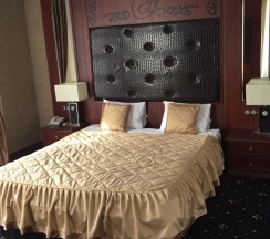 Luxe в Авшар-клаб