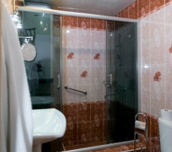 Двухместный полулюкс с видом на город двуспальная кровать в Incanto Hotel