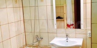 Брянск: Апартаменты Две Подушки на улице Дуки 71