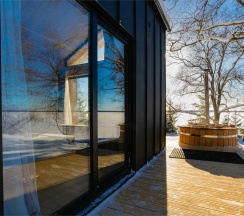 Двухместный Барнхаус на берегу озера в ЭкоPort на Отрадном