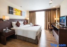 Номер Premier с балконом в Отель Lohas Residences Sukhumvit