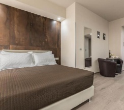 Двухместный номер Deluxe двуспальная кровать в Astoria Deluxe Rooms,,Check in presso L’Hotel Astoria, Via Fratelli Rosselli 14 ,,