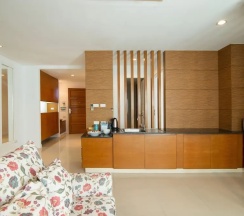Семейный люкс c 1 комнатой в Royal Beach View Suites
