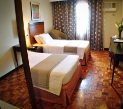Двухместный номер Deluxe двуспальная кровать в Fersal Hotel Neptune Makati