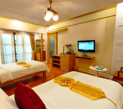 Вилла с красивым видом из окна в Vartika Resovilla KuiBuri Beach Resort and Villas