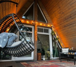 Двухместные апартаменты Deluxe с видом на реку двуспальная кровать в Fraubu.camp