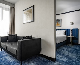 Люкс в 50 | 60 Hotel