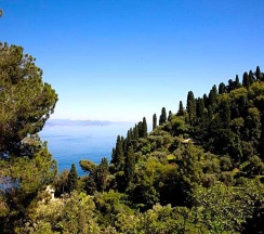 Четырёхместный семейный номер Deluxe с видом на море в Hotel Piccolo Portofino