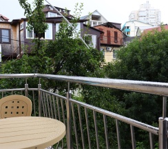 «Апартаменты» с балконом в Седьмое небо