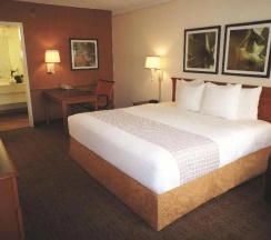 Номер в La Quinta Inn by Wyndham Austin Capitol / Downtown