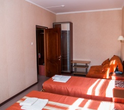  Люкс Двухкомнатный Пятиместный в Южная ночь