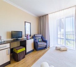 Комфорт Плюс (3х-местный однокомнатный стандарт) в Марко Поло