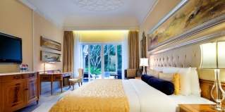 Санья: Курортный отель Crowne Plaza Resort Sanya Bay by IHG