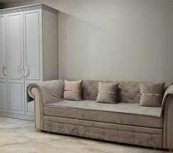 Четырёхместные апартаменты категории "Комфорт" в Astoria Apartments