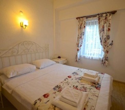 Двухместный номер Standard двуспальная кровать в Alacati Zeynep Hotel