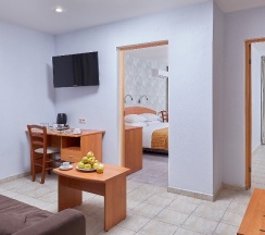 Семейный трехкомнатный номер / Family room в Кантри Резорт