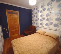 Трехместный (2+1 или 3) , Елена в У Елены