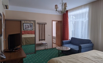 Стандарт комфорт без балкона, 1 большая кровать в Березки