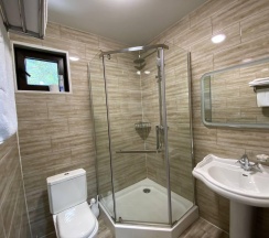 Номер улучшенный стандарт с 1 двуспальной кроватью с балконом в Konak house