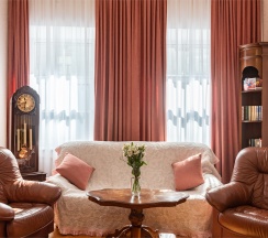 [1] Двухкомнатная квартира у Дворцовой площади в Darooms