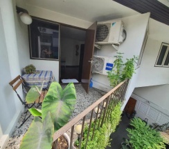 Двухместный номер Standard с балконом (двуспальная кровать) в Home16 Hostel 16