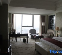Двухместный номер Deluxe двуспальная кровать в Dezhou Fengguan Holiday Hotel