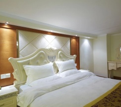 Двухместный люкс Deluxe (2 отдельные кровати) в Louidon Mega Duplex Apartment - Beijing Rd