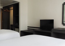 Двухместный номер Deluxe Plus 2 отдельные кровати в Pinnacle Lumpinee Park Hotel